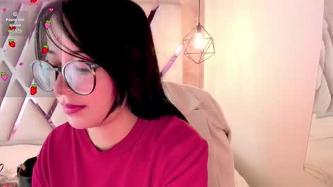 M A R T I N A  online show from February 10, 12:53 pm