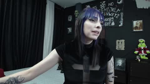 Snapshot of goddess_mortem chatting on December 25, 1:10 am Mortem model independientfollow me on my telegram channel online show from December 25, 1:10 am