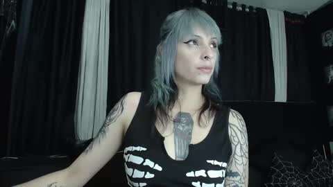 Snapshot of goddess_mortem chatting on October 21, 11:16 pm Mortem model independientfollow me on my telegram channel online show from October 21, 11:16 pm