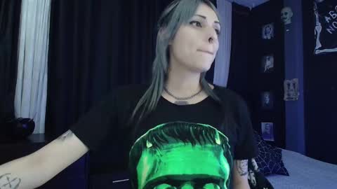 Snapshot of goddess_mortem chatting on November 17, 11:32 pm Mortem model independientfollow me on my telegram channel online show from November 17, 11:32 pm