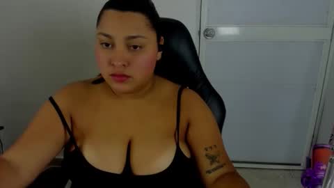 goddess_of_sissys online show from May 16, 5:48 am