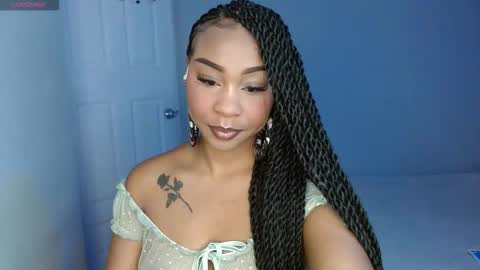 Valentina online show from December 21, 10:00 am