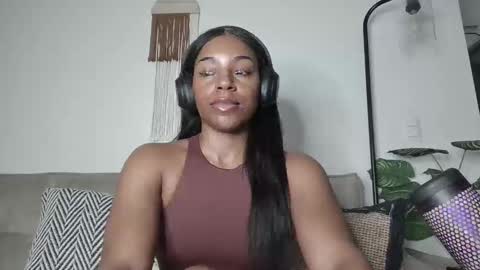 Miss Raven Black online show from February 11, 2:16 am