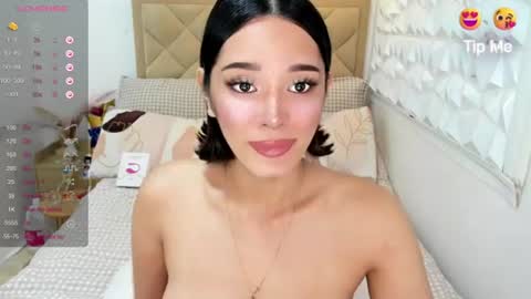 Snapshot of goddessheartxxx chatting on June 17, 5:43 am ruiz online show from June 17, 5:43 am