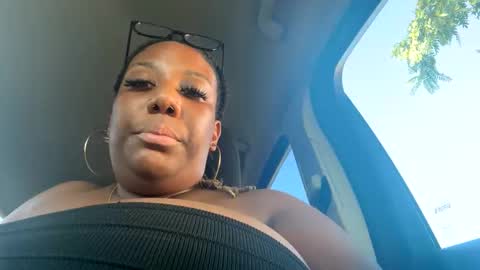goddessjamila online show from October 1, 9:54 pm