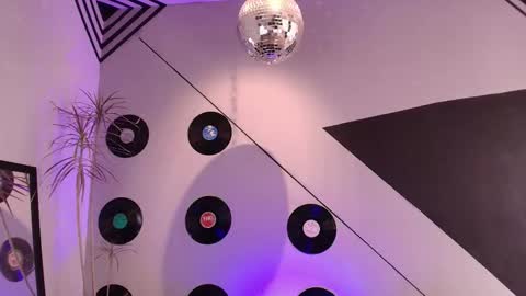 Julieta online show from January 17, 6:55 pm