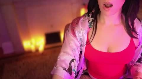 Goddess Mae  NYC online show from November 28, 2:25 am