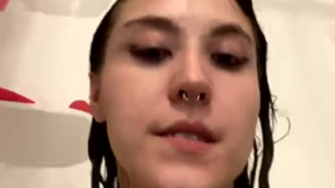 Snapshot of goddessmaryjane chatting on March 5, 3:24 am Goddess Mary Jane online show from March 5, 3:24 am