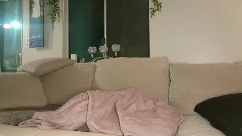 GoddessMayvn online show from December 30, 11:15 am