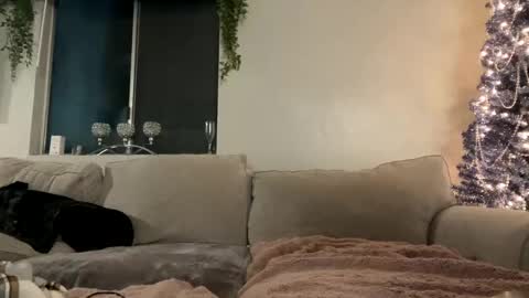 GoddessMayvn online show from January 6, 8:35 am