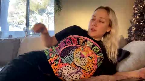 GoddessMayvn online show from January 8, 3:28 pm