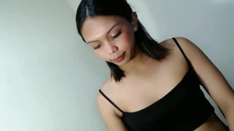 MISS LOVELY online show from April 30, 8:57 pm