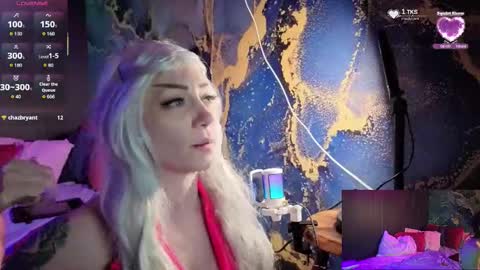 Snapshot of goddessxenvy chatting on February 4, 4:51 am goddessxenvy online show from February 4, 4:51 am