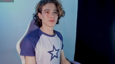 goddest_perseus_ online show from April 29, 7:53 pm