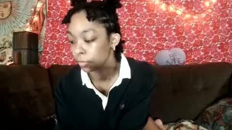 Snapshot of godispleasure chatting on October 28, 4:05 am goddess of pleasure online show from October 28, 4:05 am