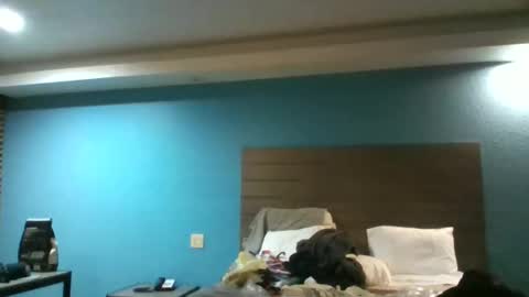 goinwild8900 online show from December 4, 2:32 am