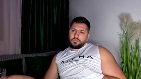 gold_alpha_boy online show from January 14, 7:08 pm