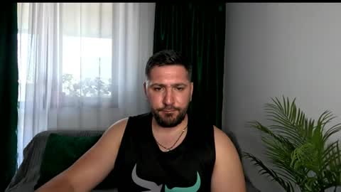 gold_alpha_boy online show from June 24, 3:55 pm