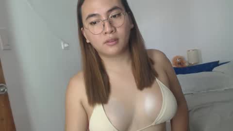 bella online show from February 26, 1:43 am