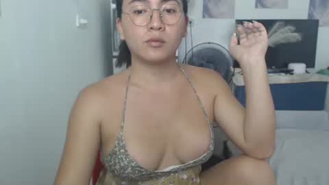 bella online show from May 31, 4:20 am