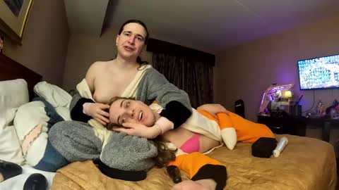 Goldberrys Fruits online show from February 24, 12:09 am