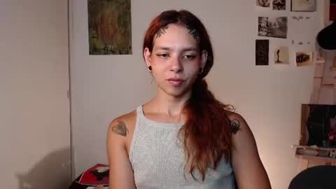 Snapshot of golden_alaska chatting on July 1, 11:48 pm Alaska online show from July 1, 11:48 pm