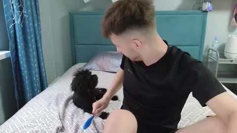 Golden boyyy21 online show from February 11, 12:54 pm