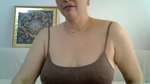 golden_kessie online show from July 22, 6:16 am