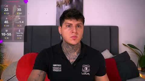 Snapshot of goldenatlasx chatting on January 19, 1:20 am goldenatlasx online show from January 19, 1:20 am