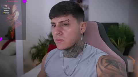 Snapshot of goldenatlasx chatting on February 3, 1:04 am goldenatlasx online show from February 3, 1:04 am