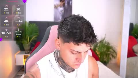 Snapshot of goldenatlasx chatting on February 18, 6:37 pm goldenatlasx online show from February 18, 6:37 pm