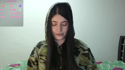 Snapshot of goldencandycotton chatting on September 24, 2:37 am goldencandycotton online show from September 24, 2:37 am