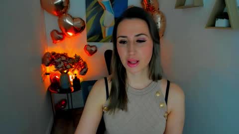 Snapshot of goldenlighte chatting on February 8, 7:17 pm Olivia online show from February 8, 7:17 pm