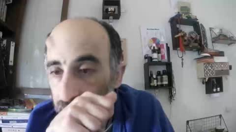 Snapshot of goldenmasculine chatting on May 3, 10:43 am goldenmasculine online show from May 3, 10:43 am
