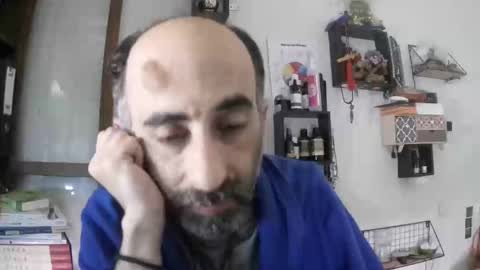 Snapshot of goldenmasculine chatting on May 6, 10:20 am goldenmasculine online show from May 6, 10:20 am