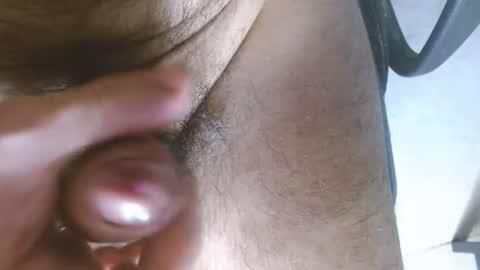 Snapshot of goldenmasculine chatting on June 26, 1:54 am goldenmasculine online show from June 26, 1:54 am