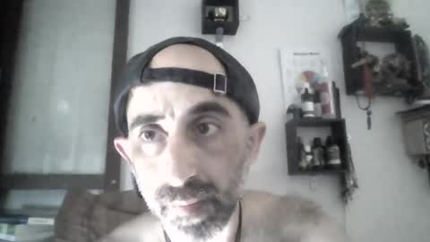 Snapshot of goldenmasculine chatting on July 12, 11:23 am goldenmasculine online show from July 12, 11:23 am