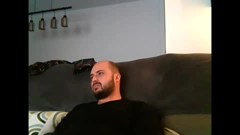 goldenspainboy online show from February 8, 5:38 pm