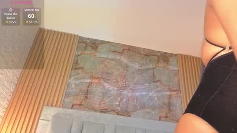 goldilockss15 online show from March 8, 3:32 am