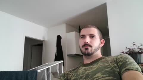 Snapshot of goldnic_10 chatting on October 21, 12:17 pm goldnic_10 online show from October 21, 12:17 pm