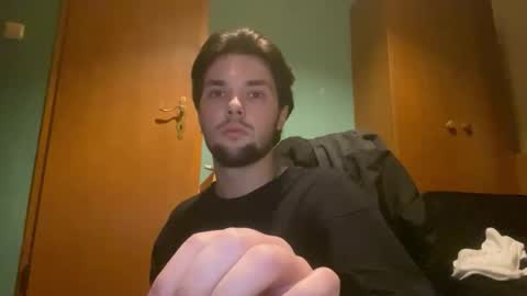 Snapshot of goldroutine chatting on January 6, 8:12 pm Vlad online show from January 6, 8:12 pm