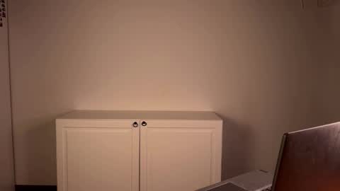 Dee online show from October 10, 10:14 am