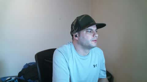 Snapshot of goleafzgo chatting on January 16, 7:18 pm goleafzgo online show from January 16, 7:18 pm