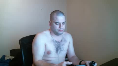 Snapshot of goleafzgo chatting on March 16, 11:20 pm goleafzgo online show from March 16, 11:20 pm