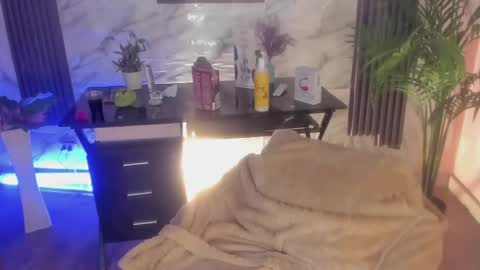 gomez420sofi online show from February 6, 10:04 am