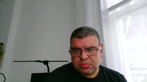 gomezgonz5 online show from October 2, 11:39 am