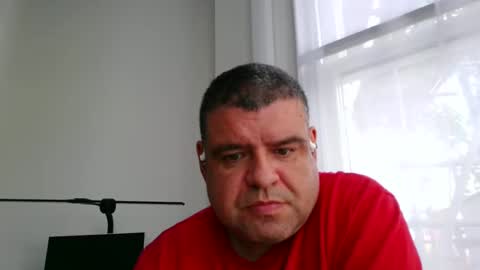 gomezgonz5 online show from October 5, 3:10 pm