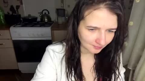 good_girl_24 online show from June 26, 8:35 pm