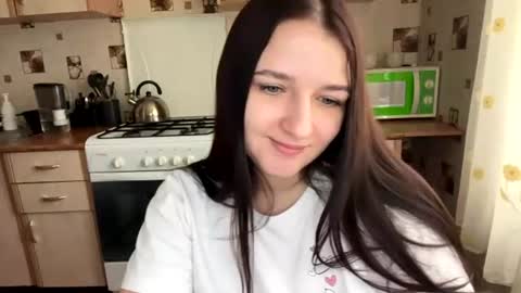 good_girl_24 online show from July 8, 11:58 am