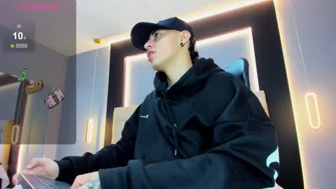 good_sheep online show from February 1, 3:49 am